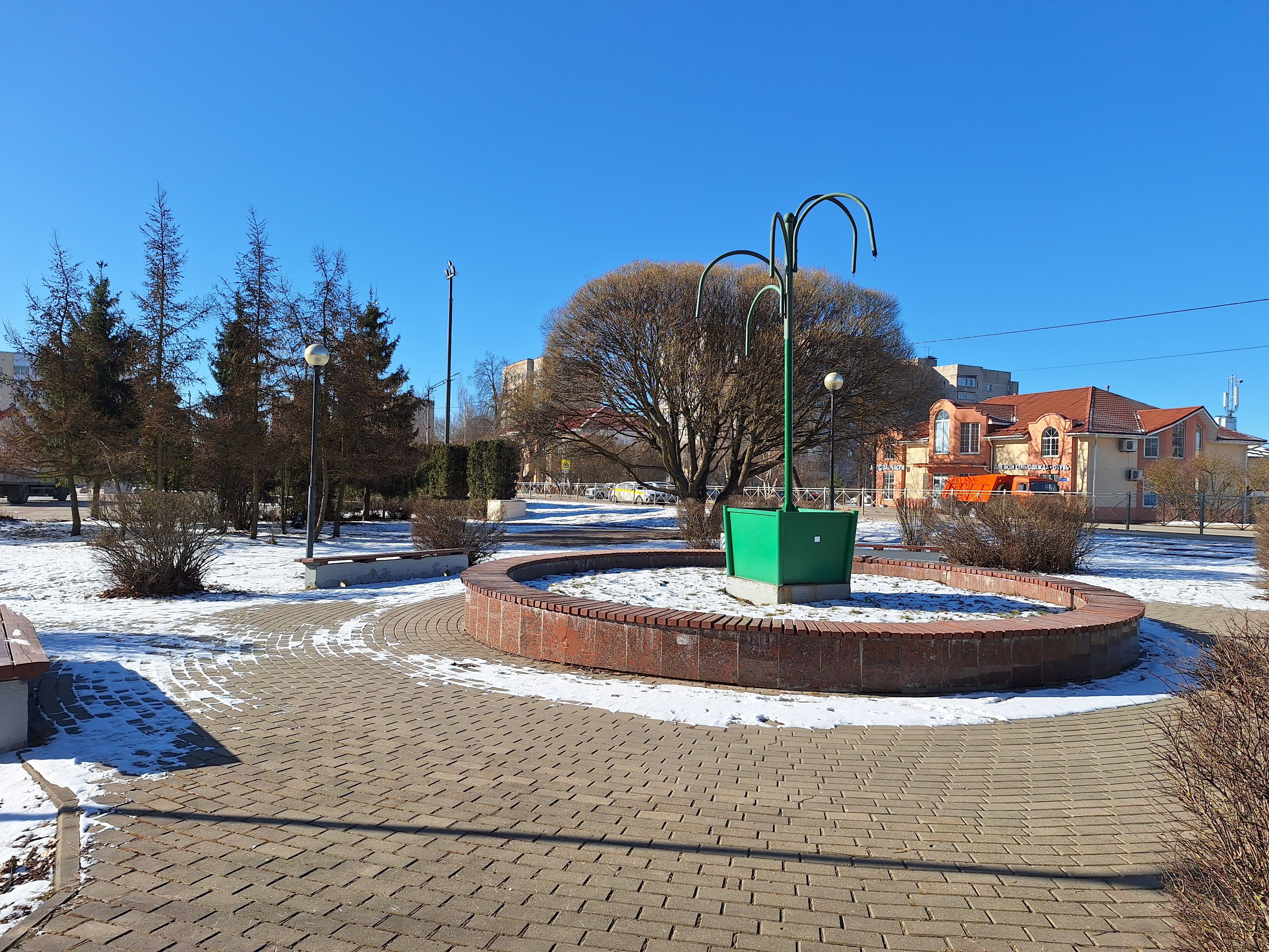 В Истре благоустроят территорию у детской Школы искусств