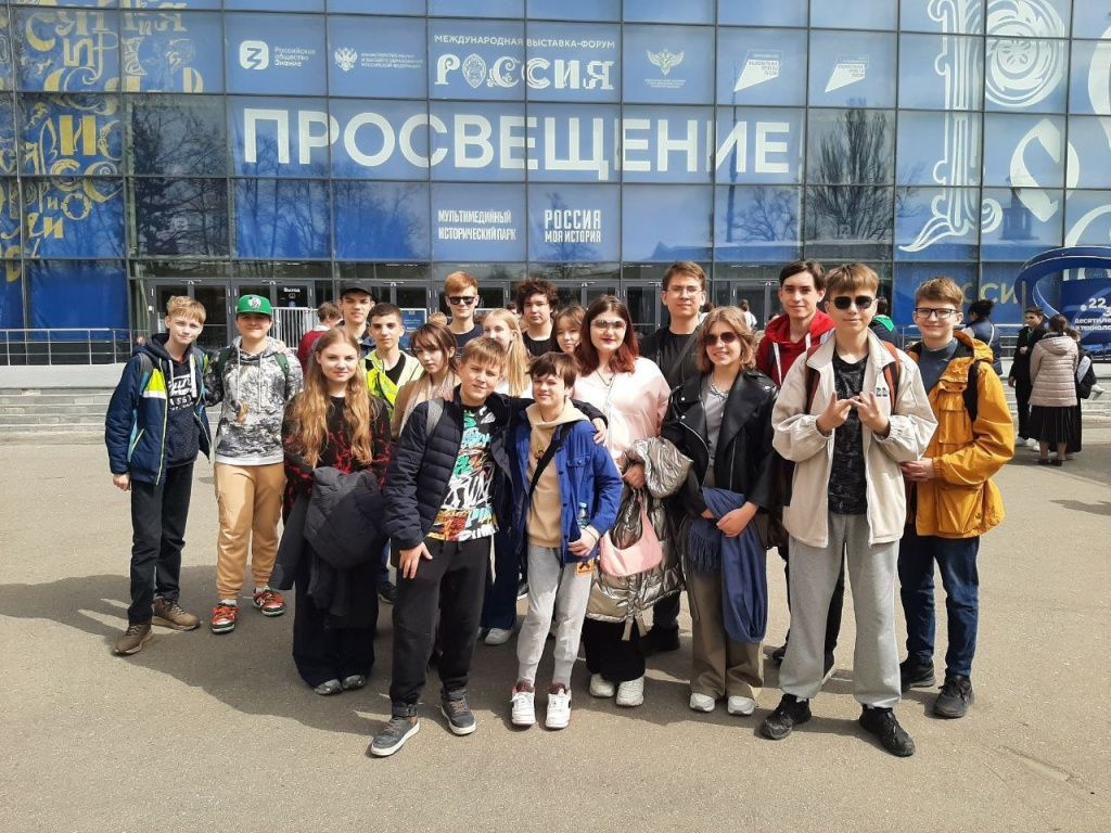 Aww-VotqP14.jpg