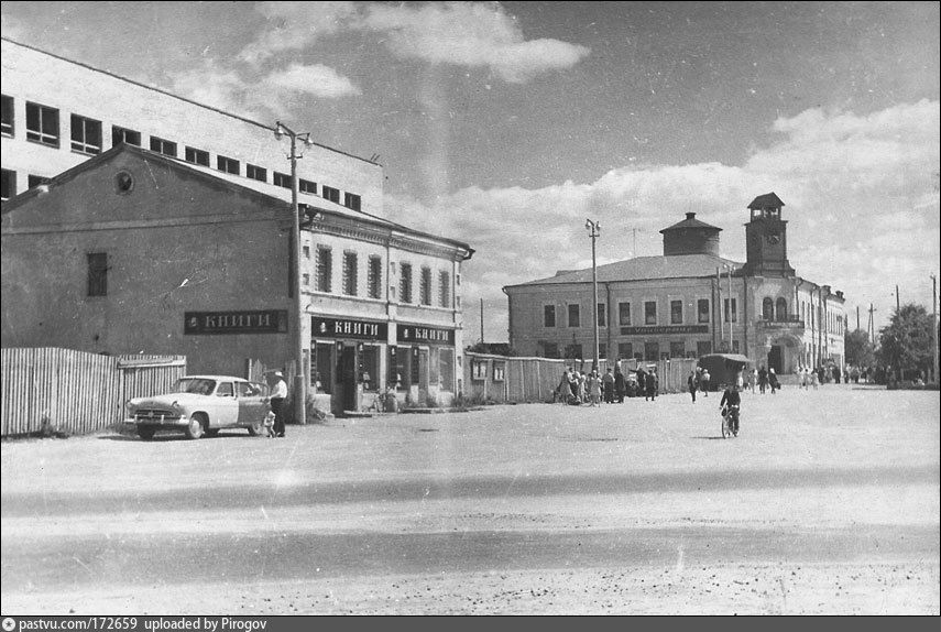 172659 Площадь Революции.jpg 172659 Площадь Революции.jpg