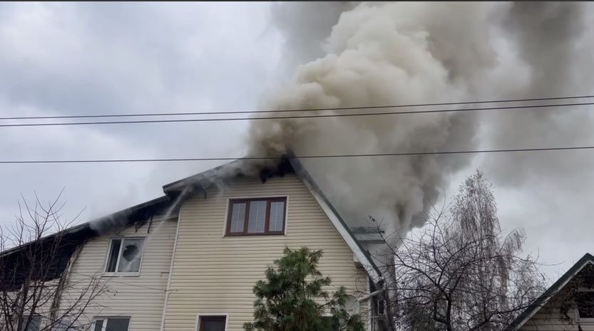 пожар крыша.jpg