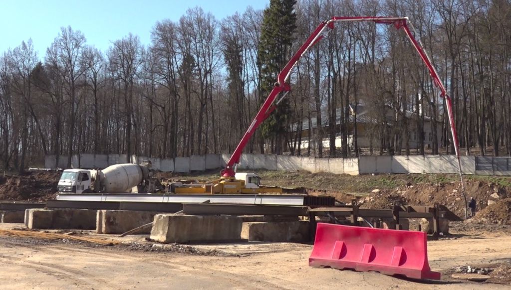 чеховский стройка магазины1.jpg