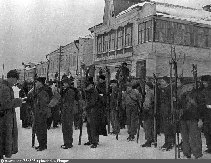 886303 Площадь Революции.jpg 886303 Площадь Революции.jpg