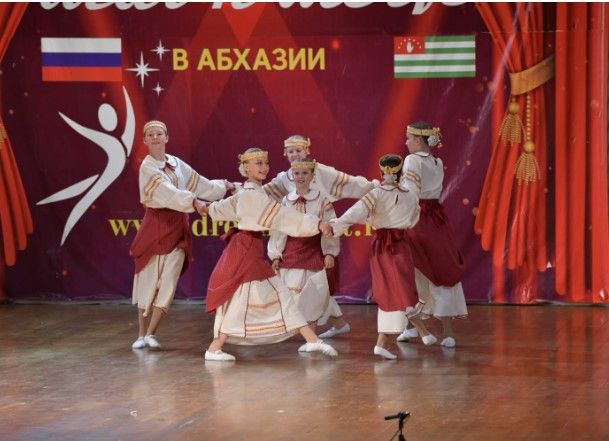 толкачики хоровод.jpg