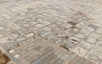 «Гранит науки» у школы в Восточном пришел в негодность за пару лет