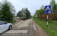 В Новораково появился шлагбаум, ограничивающий высоту проезжающих машин