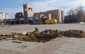 На площади Дружбы в Истре проводят археологические изыскания